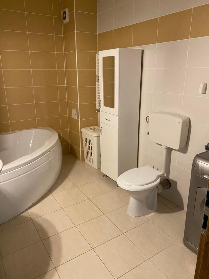Apartament Avana Oradea Eksteriør billede